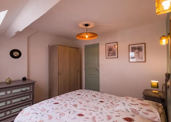 Au Mont Faust Apartment *